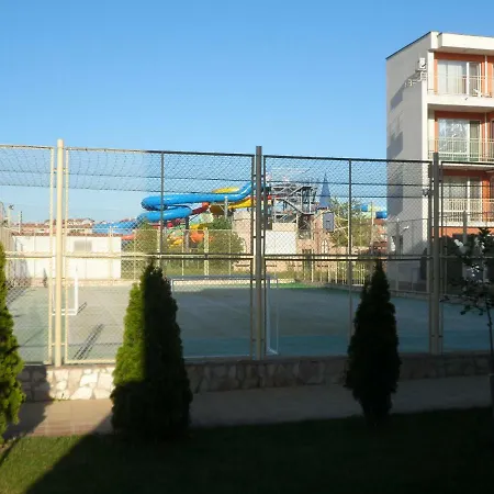 студия несебър форт клуб Apartment *